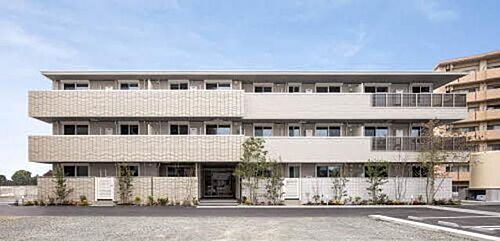 シャーメゾン　Ｂｌｏｏｍ　Ｓｔａｇｅ 3階建