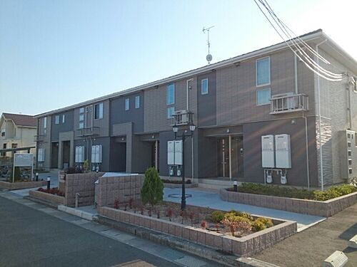 大阪府岸和田市尾生町６丁目 築9年8ヶ月 2階建