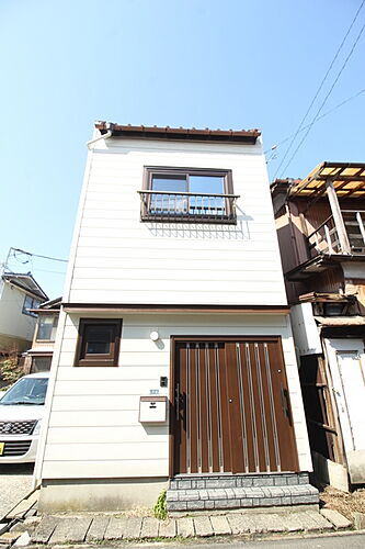 南万代町貸家