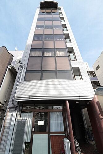 大阪府大阪市福島区吉野４丁目 8階建