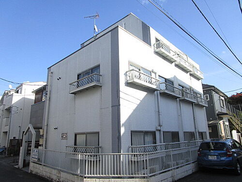 神奈川県横浜市旭区二俣川２丁目 3階建