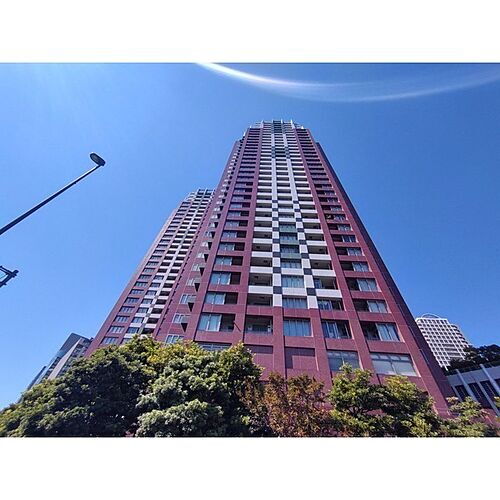 ＴＨＥ　ＴＯＷＥＲＳ　ＤＡＩＢＡ　ＥＡＳＴ 地上33階地下1階建