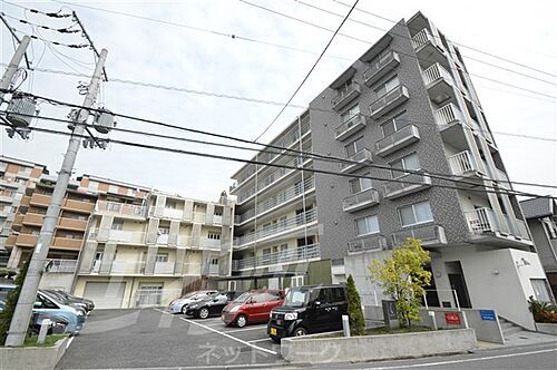 大阪府豊中市上新田２丁目 6階建