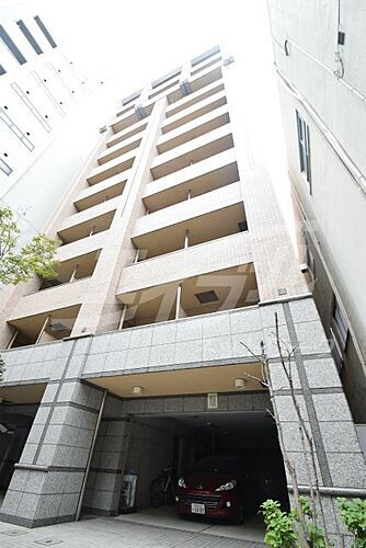 大阪府大阪市北区末広町 11階建