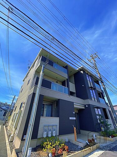 大阪府泉南郡熊取町大久保南１丁目 3階建 築4年