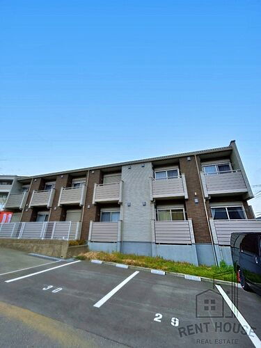 大阪府和泉市唐国町３丁目 2階建 築7年1ヶ月