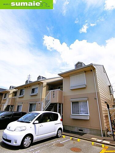 和歌山県和歌山市楠見中 2階建