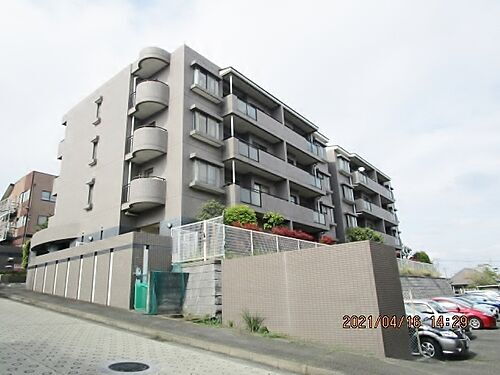 神奈川県横浜市青葉区あかね台２丁目 4階建
