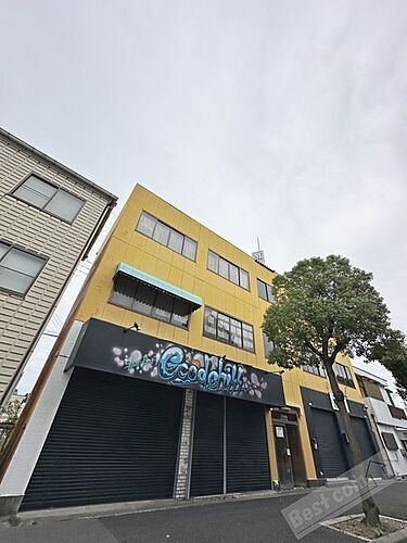 大阪府泉大津市穴田 賃貸マンション