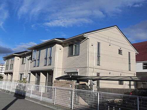 兵庫県宝塚市山本南２丁目 2階建