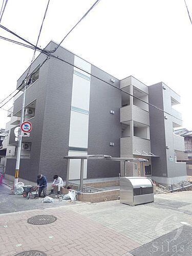 大阪府大阪市阿倍野区丸山通２丁目 3階建