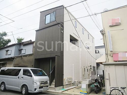グランド　バリオーニ 3階建