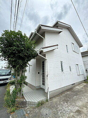和泉本町３丁目貸家