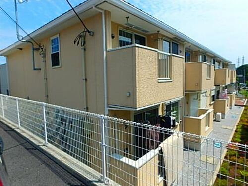 シャトン 2階建
