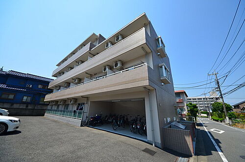 東京都八王子市堀之内３丁目 4階建 築30年6ヶ月
