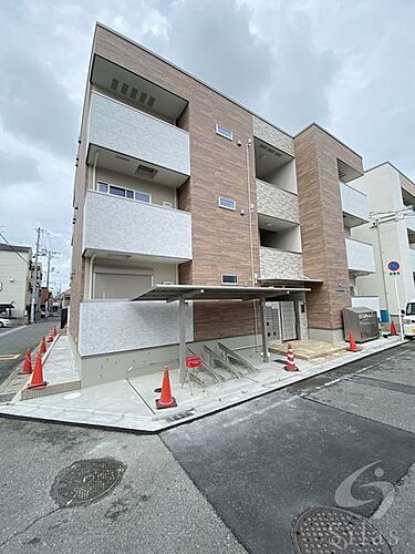 大阪府東大阪市今米１丁目 3階建 築1年8ヶ月