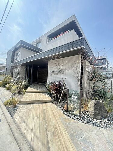 大阪府堺市堺区東湊町３丁 賃貸アパート