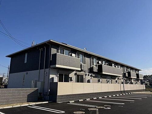 大阪府和泉市尾井町１丁目 2階建 築1年未満
