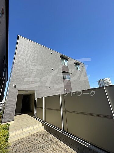 大阪府吹田市豊津町 3階建 築5年5ヶ月