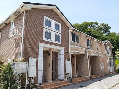 東京都多摩市豊ヶ丘２丁目 2階建
