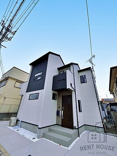 大阪府堺市西区浜寺昭和町４丁 2階建 