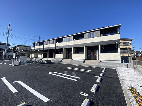 神奈川県愛甲郡愛川町中津 2階建 築1年7ヶ月