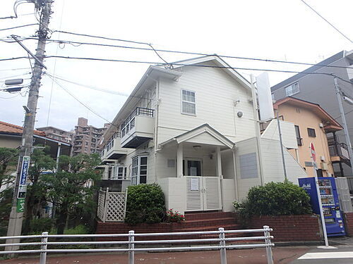 東京都多摩市永山１丁目 2階建