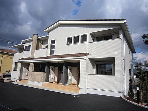 神奈川県座間市南栗原１丁目 2階建 築11年7ヶ月