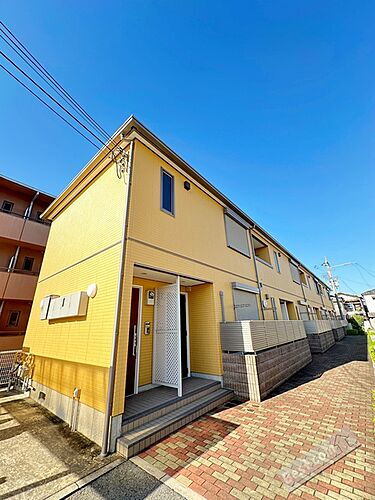 大阪府泉大津市北豊中町１丁目 築19年10ヶ月 2階建