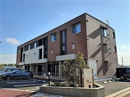 神奈川県横浜市泉区和泉町 3階建 築6年1ヶ月