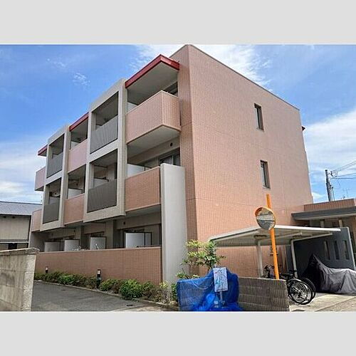 兵庫県明石市魚住町錦が丘１丁目 3階建 築20年2ヶ月