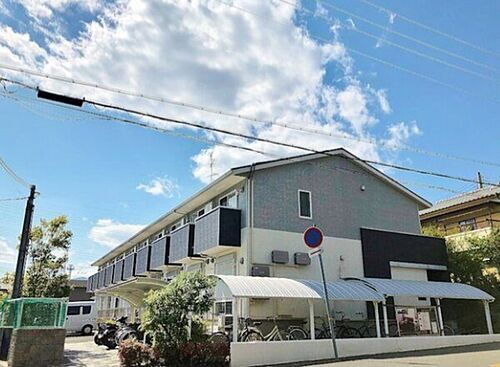 兵庫県伊丹市西野１丁目 2階建