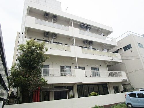 神奈川県厚木市中町２丁目 4階建