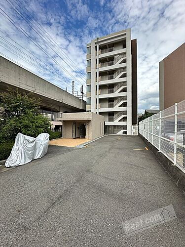 大阪府堺市堺区三宝町１丁 賃貸マンション