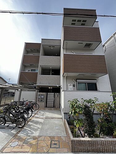 大阪府堺市西区鳳中町４丁 賃貸アパート
