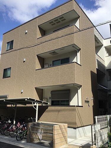 兵庫県尼崎市東大物町１丁目 3階建 築8年8ヶ月