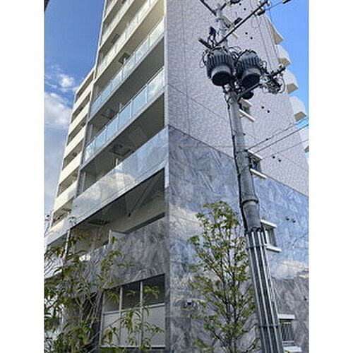 大阪府東大阪市足代北２丁目 9階建