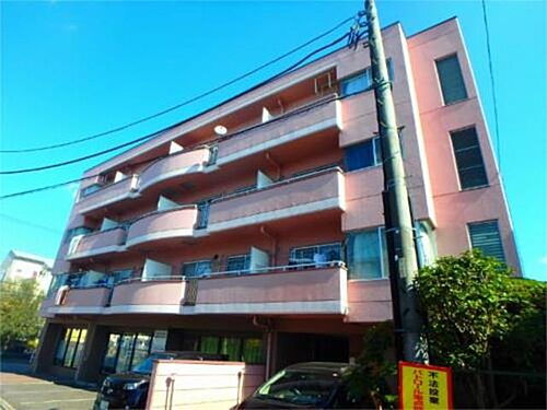 東京都八王子市別所１丁目 4階建