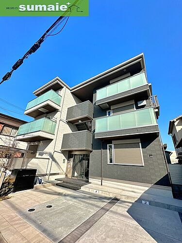和歌山県和歌山市弁財天丁 3階建 