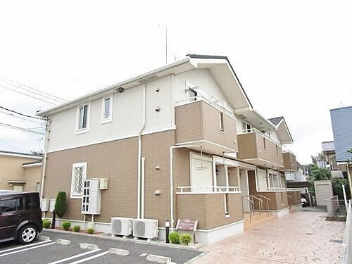 プレシャス・ガーデン 2階建