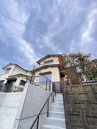 大阪府泉南郡熊取町五門東３丁目 2階建 築52年4ヶ月