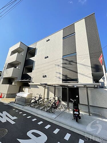 大阪府守口市滝井元町３丁目 3階建 築4年4ヶ月