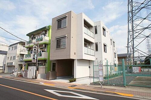 シャーメゾン　サンライト 3階建