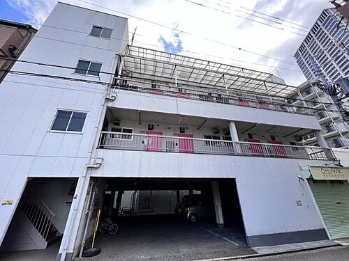 大阪府大阪市福島区福島２丁目 4階建 築42年4ヶ月