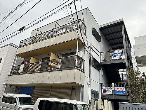 静岡県富士市富士町 3階建 築27年1ヶ月