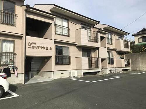 ハイツニューパリヤＩＩ 2階建