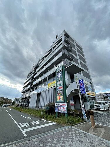 大阪府茨木市彩都あさぎ１丁目 7階建