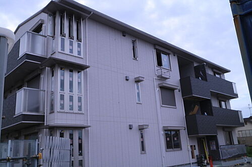 大阪府堺市西区上野芝向ヶ丘町５丁 賃貸アパート