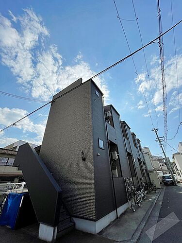 大阪府堺市堺区大浜北町３丁 賃貸アパート