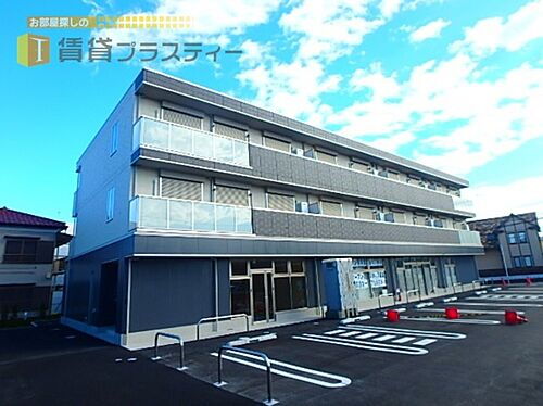 千葉県市川市高谷１丁目 3階建